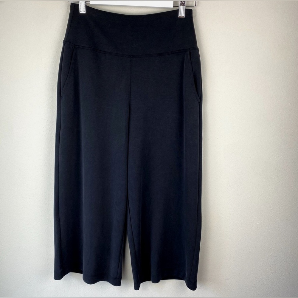 Athleta Wide Leg Crop Pants